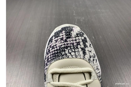 11 Snake Jordan Low CD6847-002 Retro Light CD6847-002 Bone 0207